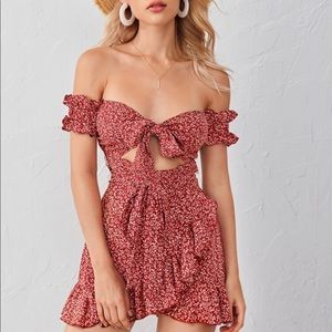 Red floral dress ❤️